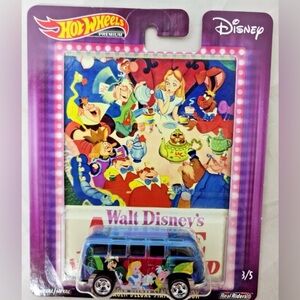 Disney Alice In Wonderland Hot Wheels Volkswagen Deluxe Station Wagon NIP